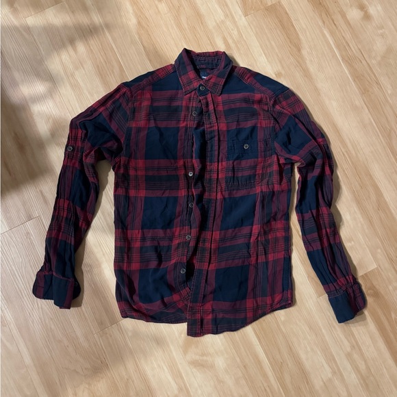 Gap Flannel (Blue/Red Pattern) - Picture 1 of 6